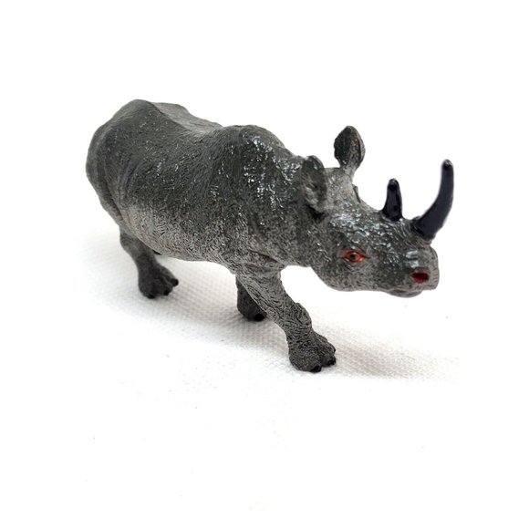 Rare Miniature Plastic Rhino Home Decor Shelf Sitter Wild Animal Zoo Animals - Picture 1 of 12